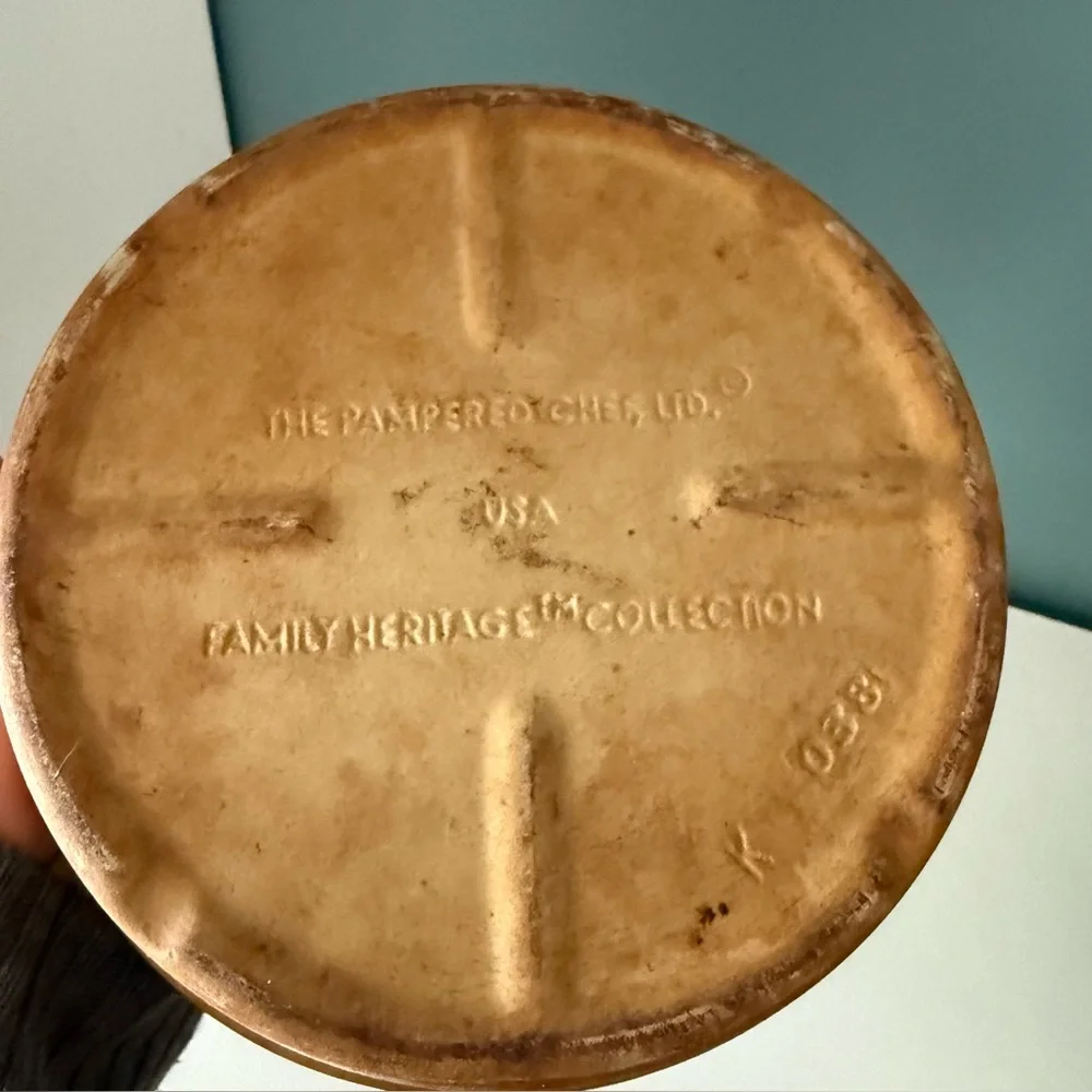 Vintage Pampered Chef Family Heritage Collection Stoneware 8